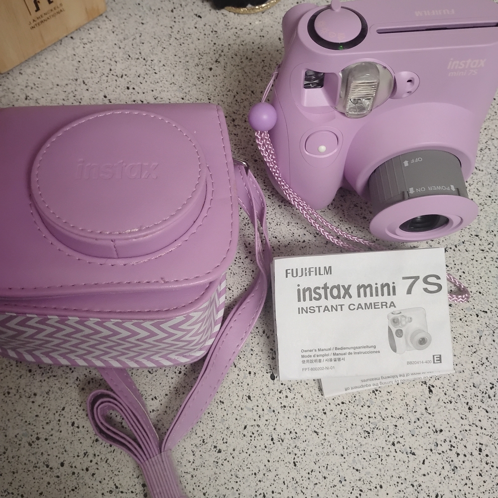 Fujifilm Instax Mini 7S Instant Camera - Lavender